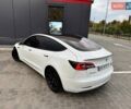 Белый Тесла Модель 3, объемом двигателя 0 л и пробегом 70 тыс. км за 22600 $, фото 9 на Automoto.ua