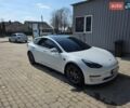 Белый Тесла Модель 3, объемом двигателя 0 л и пробегом 100 тыс. км за 17800 $, фото 3 на Automoto.ua