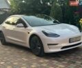 Белый Тесла Модель 3, объемом двигателя 0 л и пробегом 62 тыс. км за 22800 $, фото 2 на Automoto.ua
