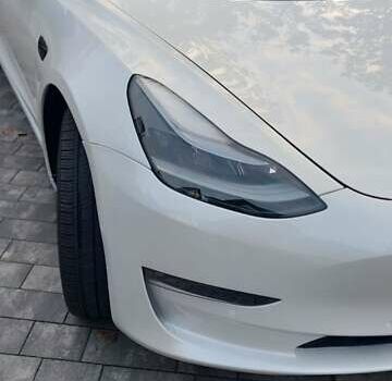 Білий Тесла Модель 3, об'ємом двигуна 0 л та пробігом 35 тис. км за 21800 $, фото 17 на Automoto.ua