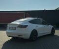Білий Тесла Модель 3, об'ємом двигуна 0 л та пробігом 66 тис. км за 20500 $, фото 2 на Automoto.ua