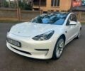 Білий Тесла Модель 3, об'ємом двигуна 0 л та пробігом 111 тис. км за 20700 $, фото 1 на Automoto.ua