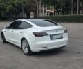 Білий Тесла Модель 3, об'ємом двигуна 0 л та пробігом 180 тис. км за 18794 $, фото 3 на Automoto.ua