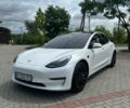 Белый Тесла Модель 3, объемом двигателя 0 л и пробегом 96 тыс. км за 22000 $, фото 1 на Automoto.ua
