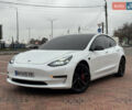 Белый Тесла Модель 3, объемом двигателя 0 л и пробегом 31 тыс. км за 20900 $, фото 2 на Automoto.ua