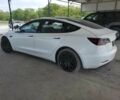 Білий Тесла Модель 3, об'ємом двигуна 0 л та пробігом 61 тис. км за 6000 $, фото 1 на Automoto.ua
