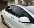 Білий Тесла Модель 3, об'ємом двигуна 0 л та пробігом 84 тис. км за 19000 $, фото 2 на Automoto.ua