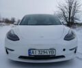 Білий Тесла Модель 3, об'ємом двигуна 0 л та пробігом 89 тис. км за 20500 $, фото 1 на Automoto.ua