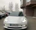 Білий Тесла Модель 3, об'ємом двигуна 0 л та пробігом 94 тис. км за 21500 $, фото 1 на Automoto.ua