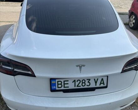 Тесла Модель 3 2022 у Миколаєві на Automoto.ua Білий Тесла Модель 3, об'ємом двигуна 0 л та пробігом 165 тис. км за 18500 $, фото 4 на Automoto.ua