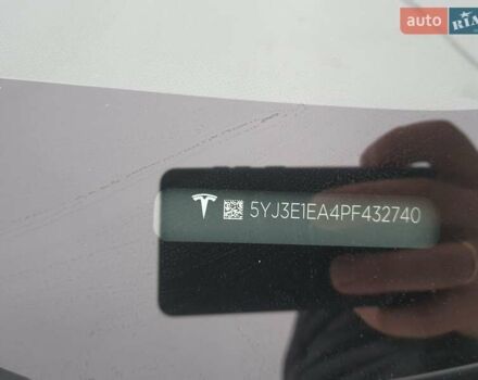 Белый Тесла Модель 3, объемом двигателя 0 л и пробегом 11 тыс. км за 27500 $, фото 11 на Automoto.ua
