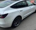 Белый Тесла Модель 3, объемом двигателя 0 л и пробегом 58 тыс. км за 19000 $, фото 21 на Automoto.ua