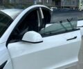 Белый Тесла Модель 3, объемом двигателя 0 л и пробегом 75 тыс. км за 21800 $, фото 1 на Automoto.ua
