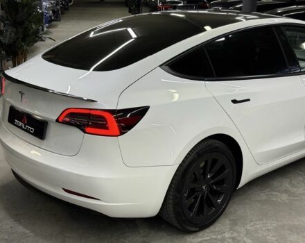 Белый Тесла Модель 3, объемом двигателя 0 л и пробегом 76 тыс. км за 22900 $, фото 9 на Automoto.ua