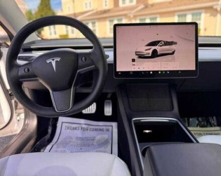 Білий Тесла Модель 3, об'ємом двигуна 0 л та пробігом 25 тис. км за 10500 $, фото 5 на Automoto.ua