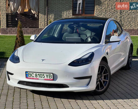 Тесла Модель 3 2022 у Стрые на Automoto.ua Білий Тесла Модель 3, об'ємом двигуна 0 л та пробігом 78 тис. км за 22500 $, фото 6 на Automoto.ua