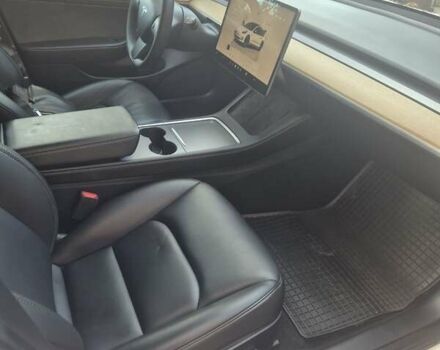 Білий Тесла Модель 3, об'ємом двигуна 0 л та пробігом 128 тис. км за 19999 $, фото 3 на Automoto.ua