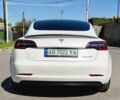 Білий Тесла Модель 3, об'ємом двигуна 0 л та пробігом 48 тис. км за 23500 $, фото 12 на Automoto.ua