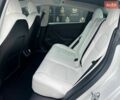 Белый Тесла Модель 3, объемом двигателя 0 л и пробегом 57 тыс. км за 26700 $, фото 13 на Automoto.ua