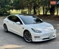 Белый Тесла Модель 3, объемом двигателя 0 л и пробегом 95 тыс. км за 17900 $, фото 1 на Automoto.ua
