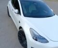 Белый Тесла Модель 3, объемом двигателя 0 л и пробегом 100 тыс. км за 20900 $, фото 19 на Automoto.ua