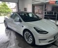 Белый Тесла Модель 3, объемом двигателя 0 л и пробегом 37 тыс. км за 23500 $, фото 2 на Automoto.ua