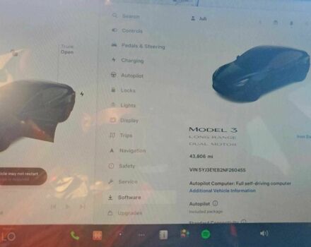 Белый Тесла Модель 3, объемом двигателя 0 л и пробегом 70 тыс. км за 5500 $, фото 8 на Automoto.ua