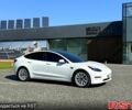 Білий Тесла Модель 3, об'ємом двигуна 0.32 л та пробігом 13 тис. км за 22500 $, фото 2 на Automoto.ua
