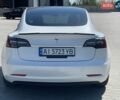 Білий Тесла Модель 3, об'ємом двигуна 0 л та пробігом 68 тис. км за 26800 $, фото 9 на Automoto.ua