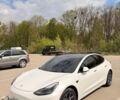 Белый Тесла Модель 3, объемом двигателя 0 л и пробегом 93 тыс. км за 23500 $, фото 5 на Automoto.ua