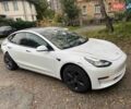 Тесла Модель 3 2022 в Киеве на Automoto.ua Белый Тесла Модель 3, объемом двигателя 0 л и пробегом 64 тыс. км за 14700 $, фото 24 на Automoto.ua
