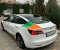 Білий Тесла Модель 3, об'ємом двигуна 0 л та пробігом 77 тис. км за 24000 $, фото 3 на Automoto.ua