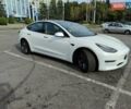 Белый Тесла Модель 3, объемом двигателя 0 л и пробегом 180 тыс. км за 20200 $, фото 16 на Automoto.ua