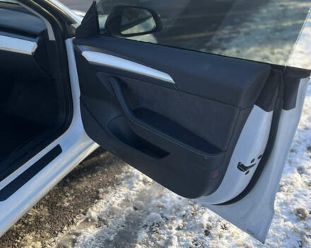 Білий Тесла Модель 3, об'ємом двигуна 0 л та пробігом 38 тис. км за 20999 $, фото 34 на Automoto.ua