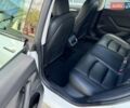 Белый Тесла Модель 3, объемом двигателя 0 л и пробегом 105 тыс. км за 21999 $, фото 35 на Automoto.ua