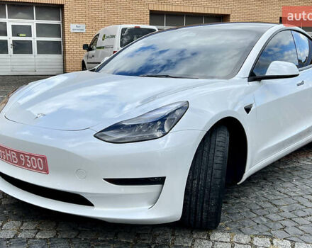 Тесла Модель 3 2022 у Луцьку на Automoto.ua Білий Тесла Модель 3, об'ємом двигуна 0 л та пробігом 2 тис. км за 22800 $, фото 8 на Automoto.ua