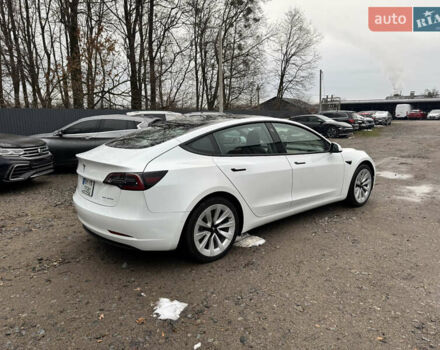 Белый Тесла Модель 3, объемом двигателя 0 л и пробегом 28 тыс. км за 19990 $, фото 9 на Automoto.ua