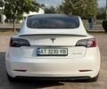 Белый Тесла Модель 3, объемом двигателя 0 л и пробегом 83 тыс. км за 20200 $, фото 11 на Automoto.ua