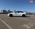 Білий Тесла Модель 3, об'ємом двигуна 0 л та пробігом 100 тис. км за 25000 $, фото 10 на Automoto.ua