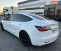 Белый Тесла Модель 3, объемом двигателя 0 л и пробегом 80 тыс. км за 18500 $, фото 7 на Automoto.ua