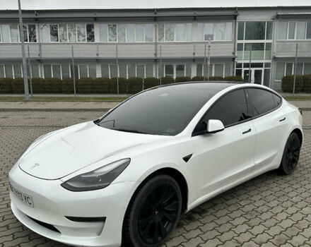 Белый Тесла Модель 3, объемом двигателя 0 л и пробегом 132 тыс. км за 21999 $, фото 3 на Automoto.ua