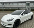 Белый Тесла Модель 3, объемом двигателя 0 л и пробегом 132 тыс. км за 21999 $, фото 3 на Automoto.ua
