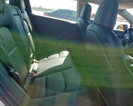 Білий Тесла Модель 3, об'ємом двигуна 0 л та пробігом 92 тис. км за 8800 $, фото 8 на Automoto.ua