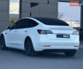 Белый Тесла Модель 3, объемом двигателя 0 л и пробегом 90 тыс. км за 20900 $, фото 18 на Automoto.ua