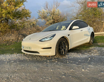 Білий Тесла Модель 3, об'ємом двигуна 0 л та пробігом 77 тис. км за 19000 $, фото 9 на Automoto.ua