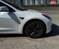Белый Тесла Модель 3, объемом двигателя 0 л и пробегом 55 тыс. км за 22990 $, фото 4 на Automoto.ua