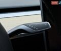 Белый Тесла Модель 3, объемом двигателя 0 л и пробегом 90 тыс. км за 20900 $, фото 79 на Automoto.ua