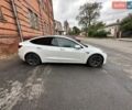 Белый Тесла Модель 3, объемом двигателя 0 л и пробегом 101 тыс. км за 23000 $, фото 3 на Automoto.ua