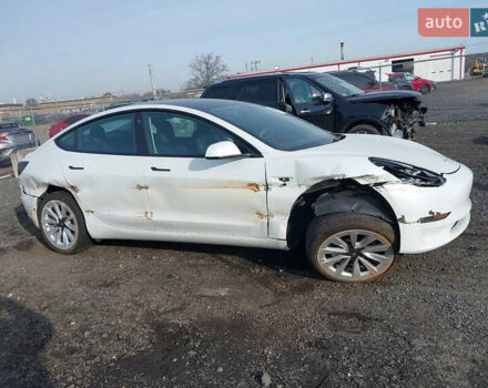 Белый Тесла Модель 3, объемом двигателя 0 л и пробегом 36 тыс. км за 15000 $, фото 6 на Automoto.ua