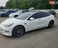 Белый Тесла Модель 3, объемом двигателя 0 л и пробегом 79 тыс. км за 6500 $, фото 1 на Automoto.ua